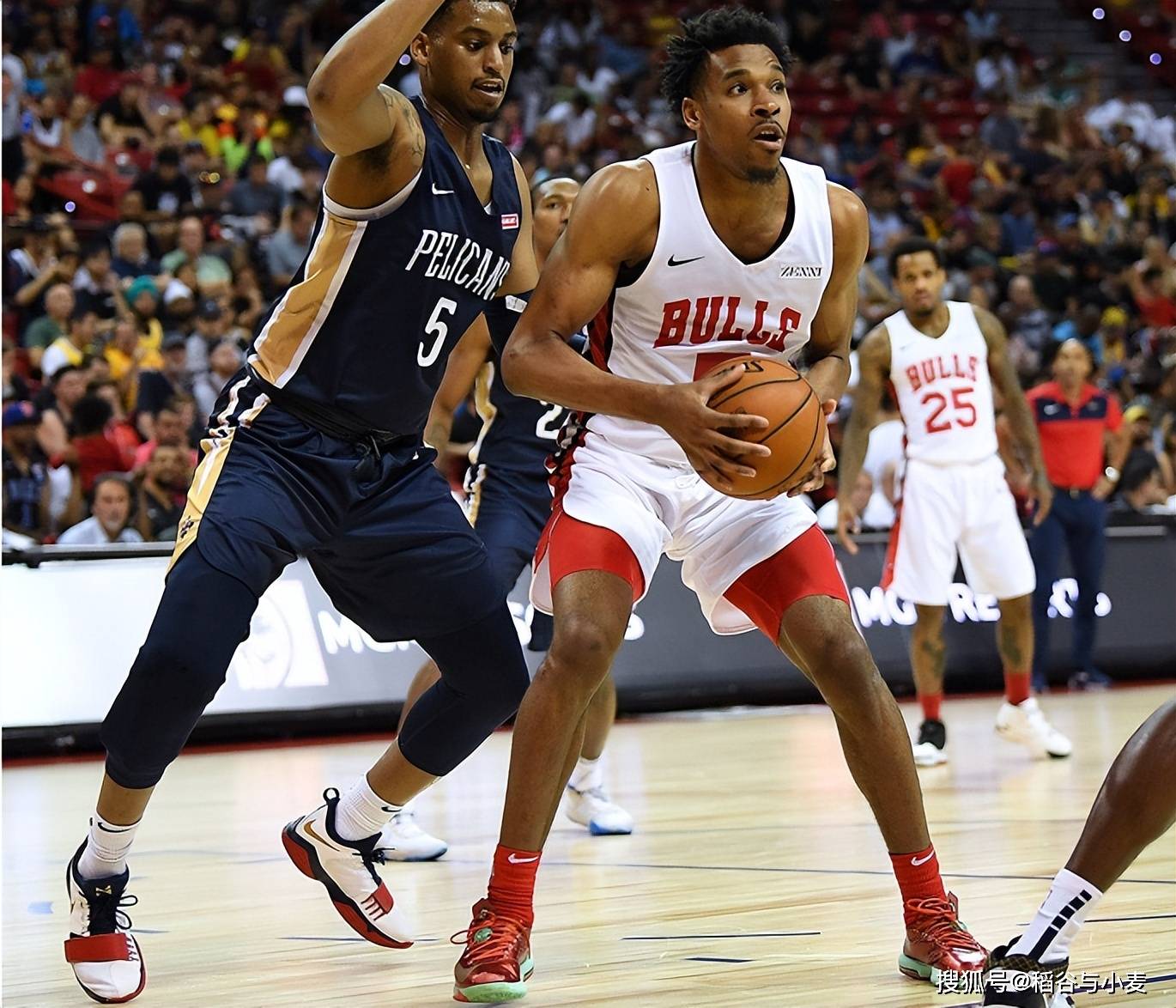 爱游戏体育-里昂国际比赛日状态回暖里程碑夜奥兰多魔术绝杀压哨之后，埃因霍温伤情更新备战葡超的简单介绍