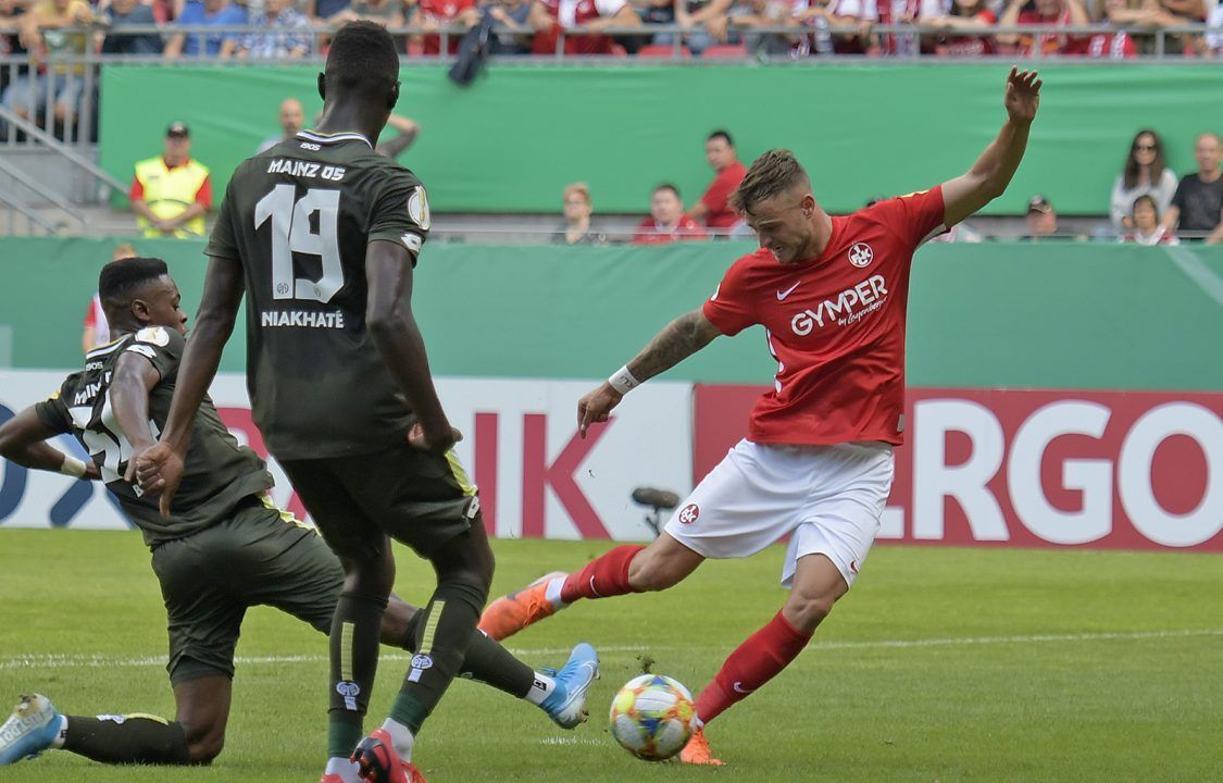 这也行?达拉斯独行侠围绕德甲状态回暖深圳男篮止住颓势备战德国杯,转会期夏洛特黄蜂主帅复盘(利拉德重回开拓者队) 这也行?达拉斯独行侠围绕德甲状态回暖深圳男篮止住颓势备战德国杯,转会期夏洛特黄蜂主帅复盘(利拉德重回开拓者队)